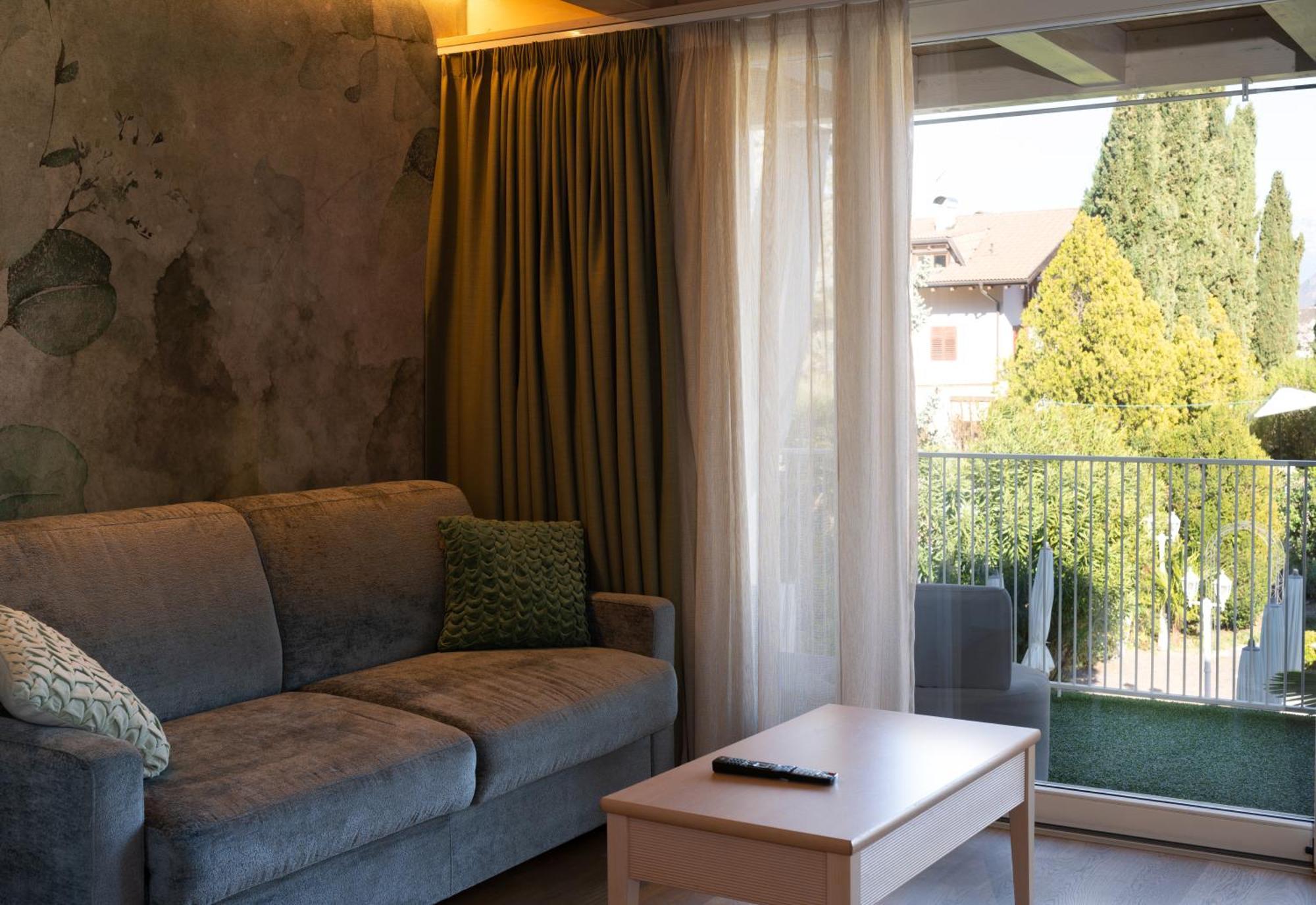 Hotel Weingarten Appiano Sulla Strada Del Vino Exterior photo