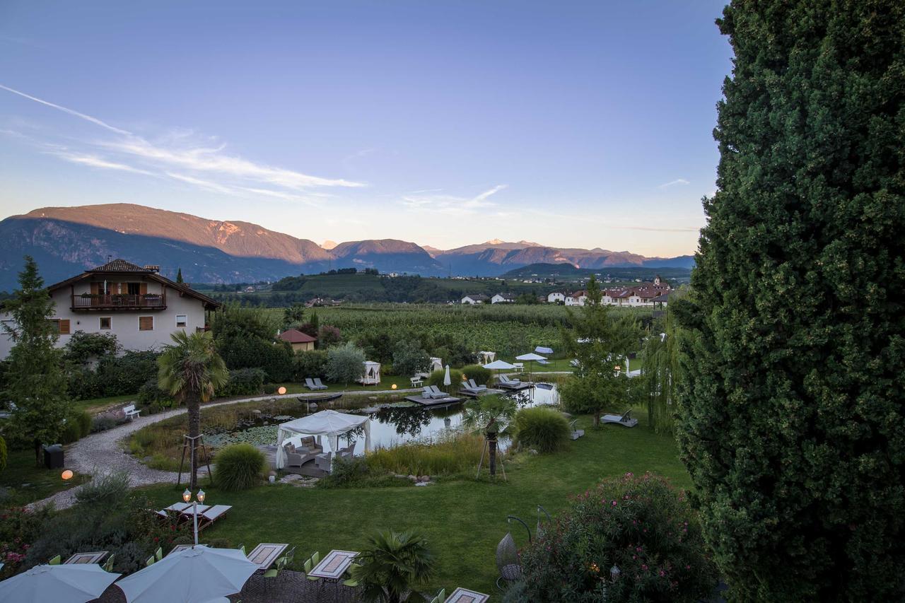 Hotel Weingarten Appiano Sulla Strada Del Vino Exterior photo